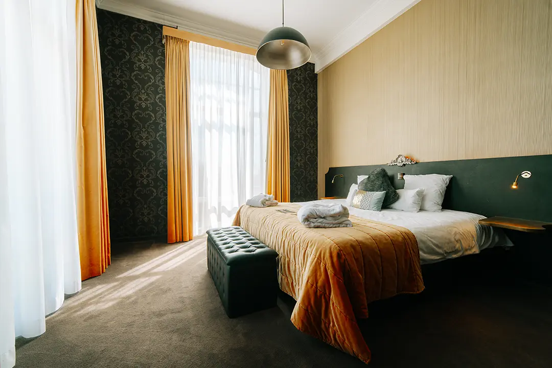 room-suite-junio-chateau-namur