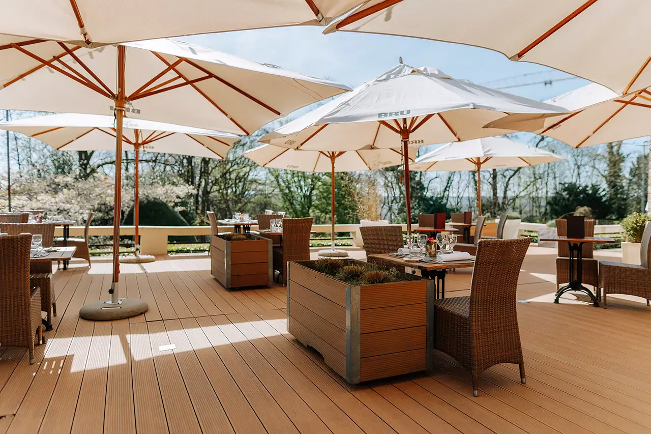 manger-terrasse-chateau-namur